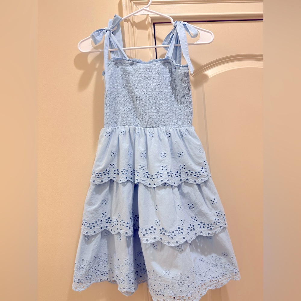 Eyelet sundress XS - worn 2-3 times. PERFECT for summer or Easter 🤍